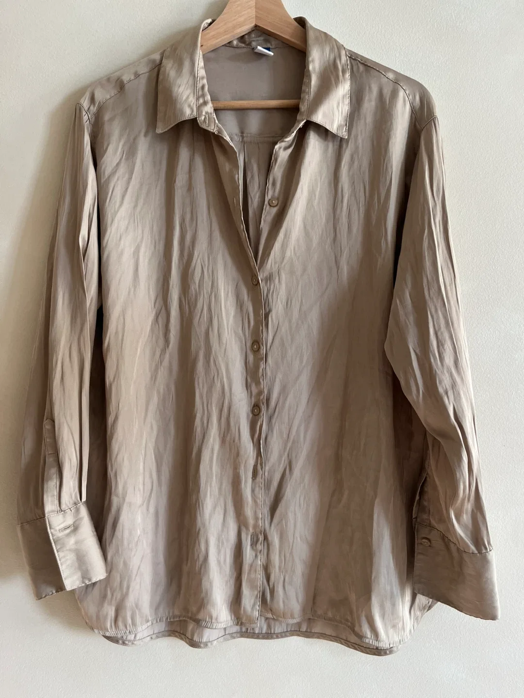 Old Navy Button-Up Shirt - Size M