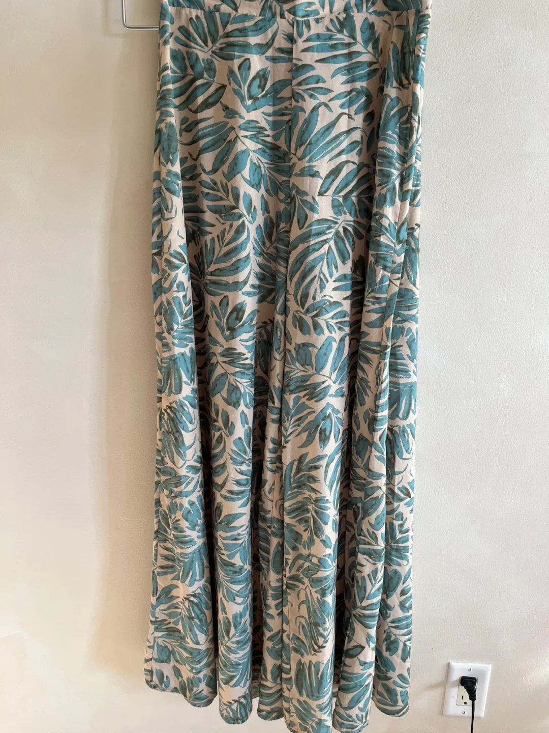 Shein printed Wide Leg Pants - Size L image indicator(2)