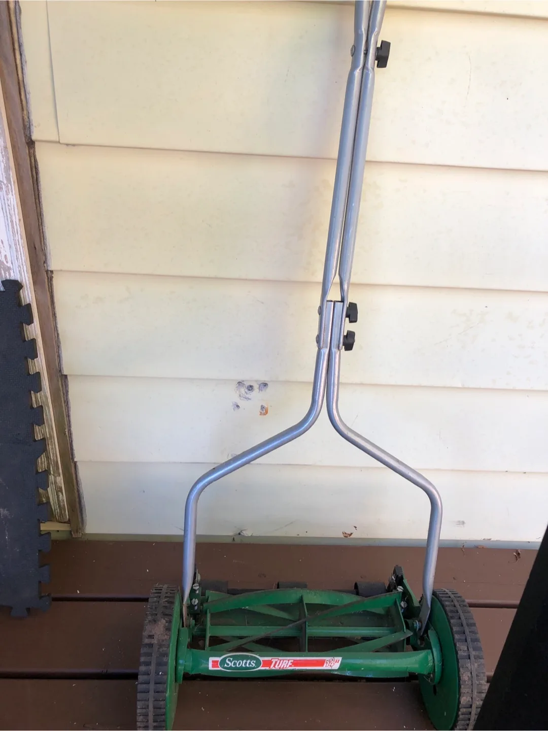 Scotts Turf Reel Lawn Mower