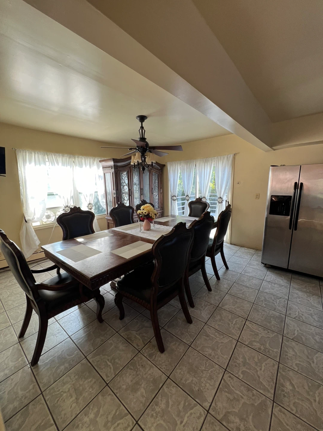 Dining Table & Chairs Set with China Cabinet - photo 3