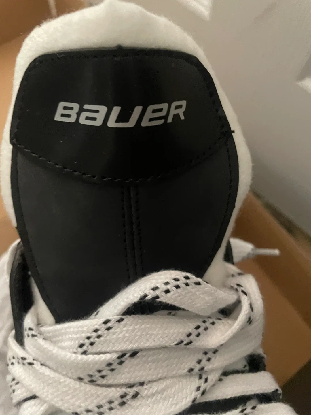 Bauer 14D Hockey Skates image indicator(4)