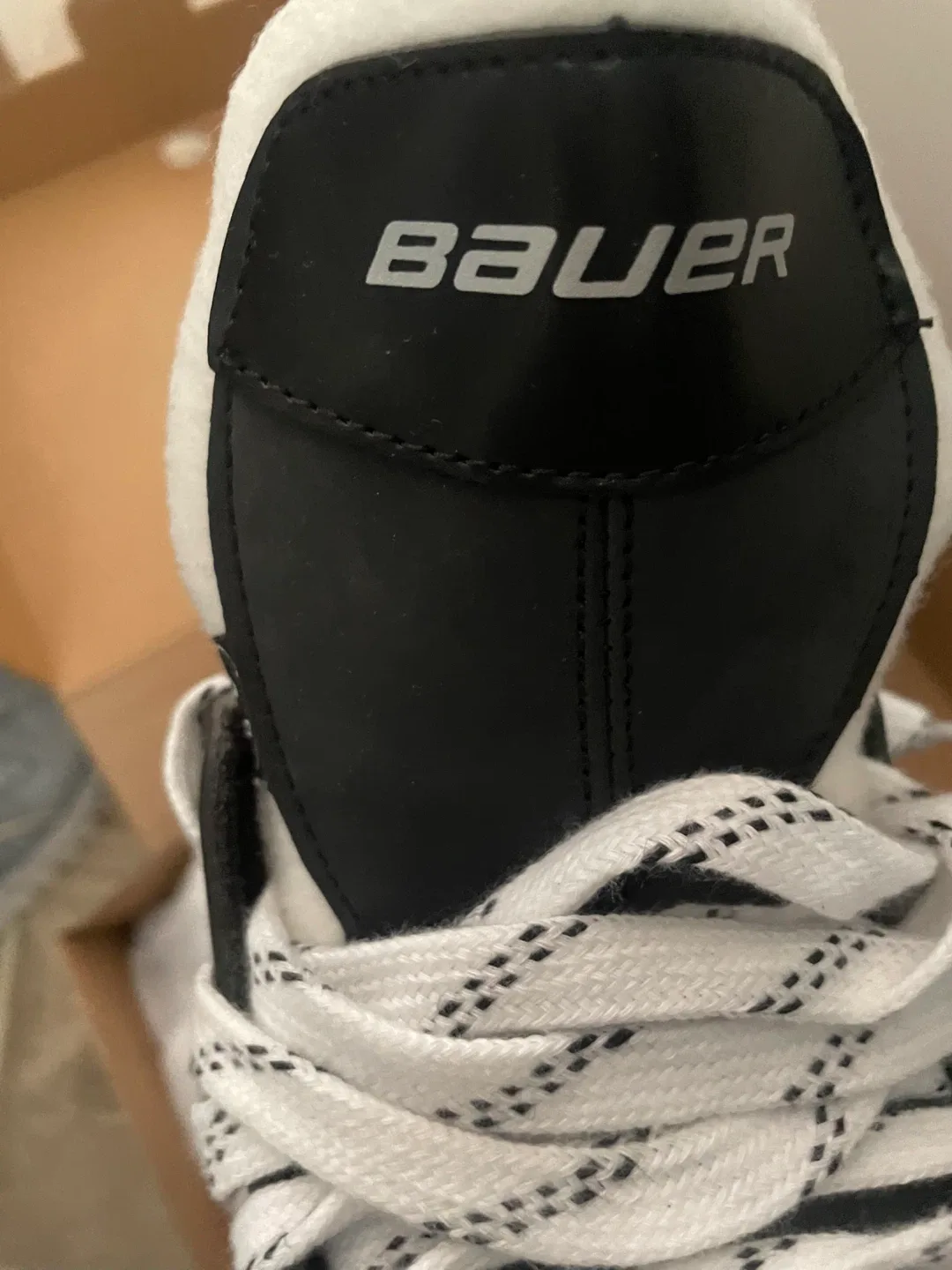 Bauer 14D Hockey Skates image indicator(3)