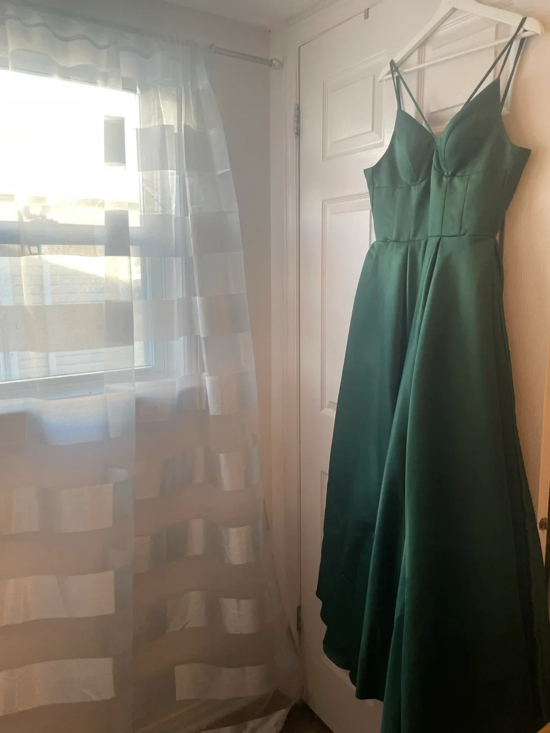 Green Formal Dress image indicator(4)