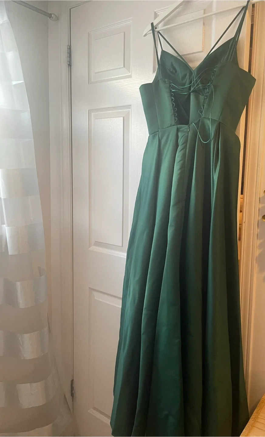 Green Formal Dress image indicator(5)