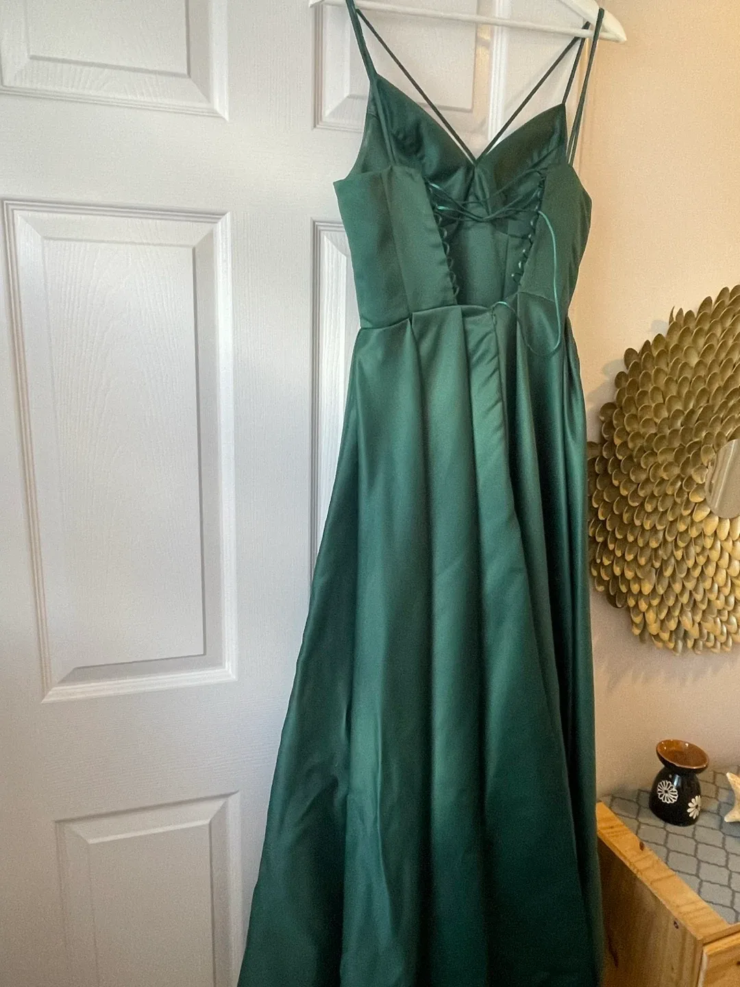 Green Formal Dress image indicator(3)