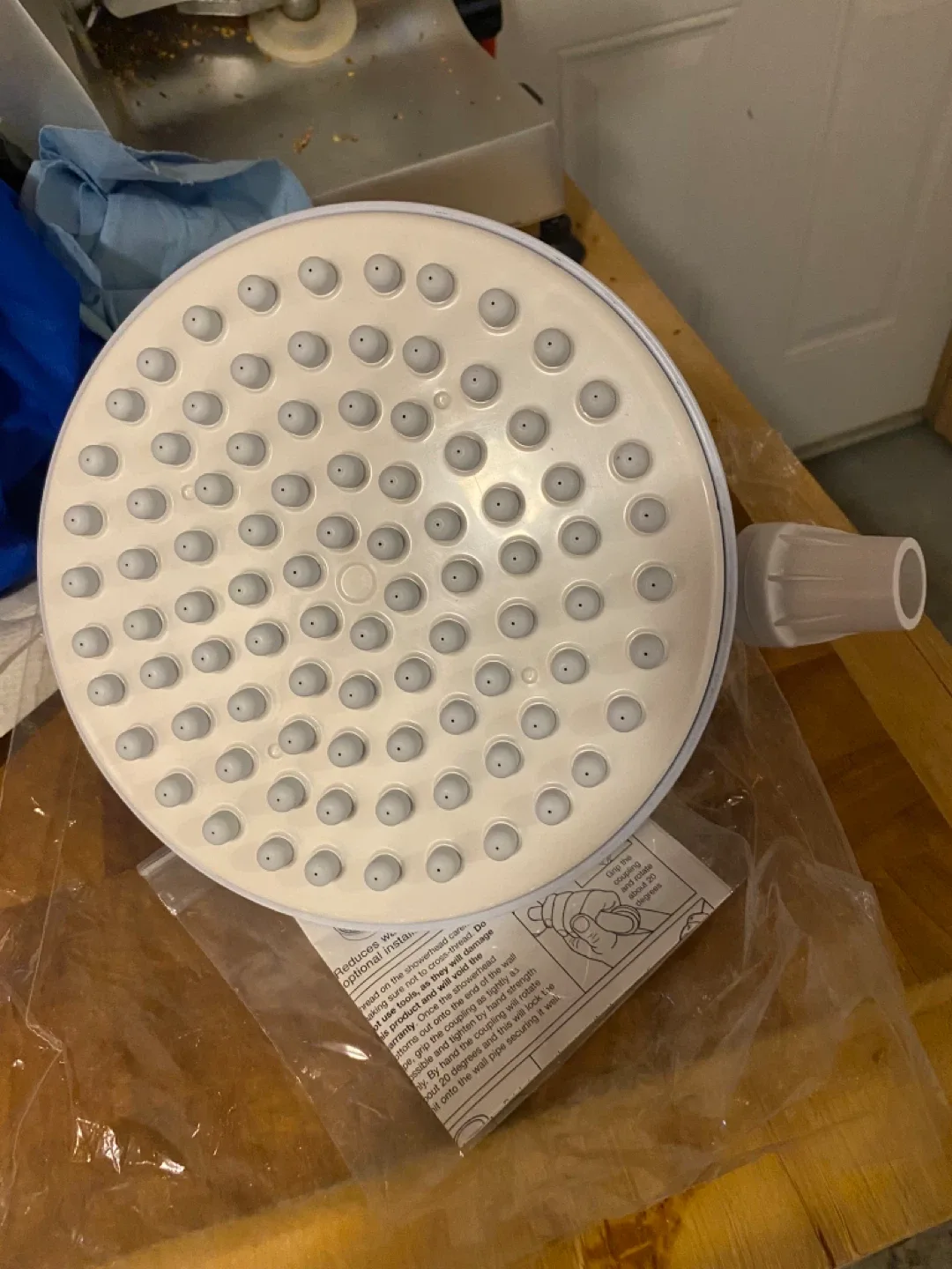 New Shower Head with Flow Controller thumbnail