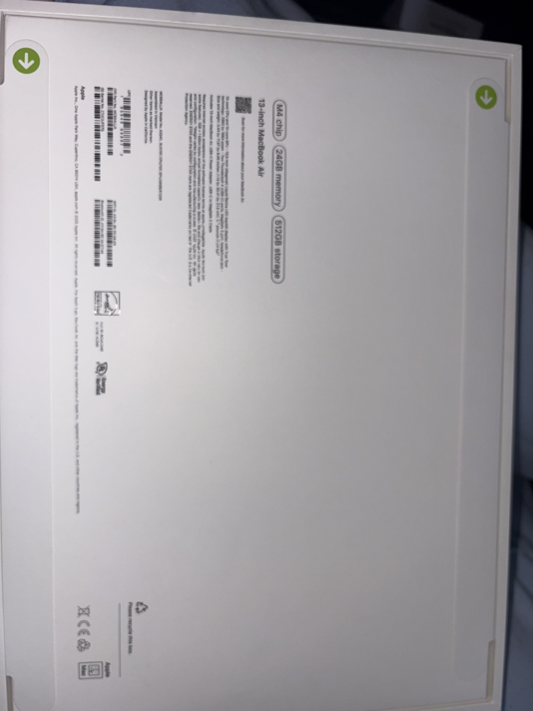 Apple 2025 MacBook Air 13-inch M4 Chip  24GB/512GB SSD Storage - photo 2