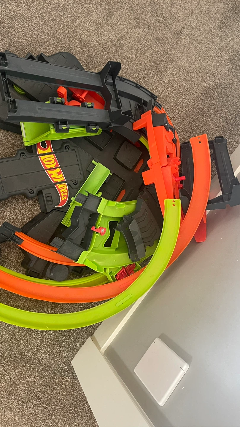Hot Wheels Track Set