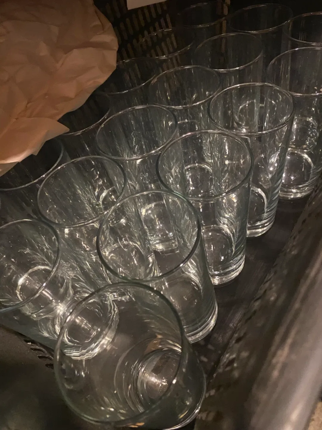 Set of New Clear Drinking Glasses image indicator(2)