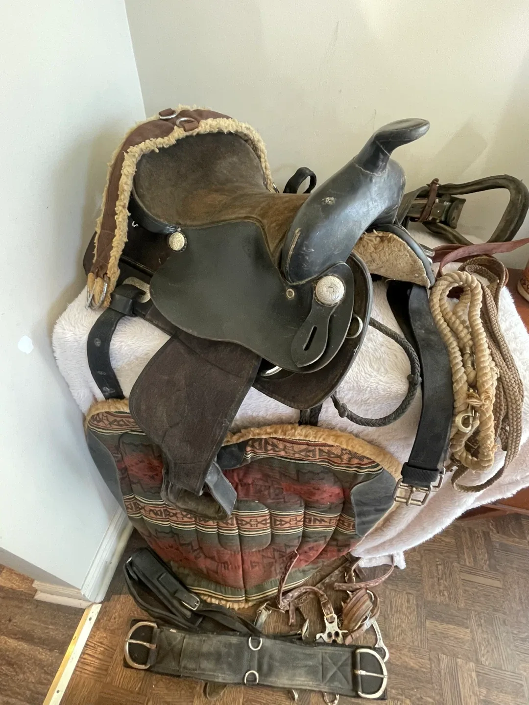 14” King Series Saddle KS 414 thumbnail