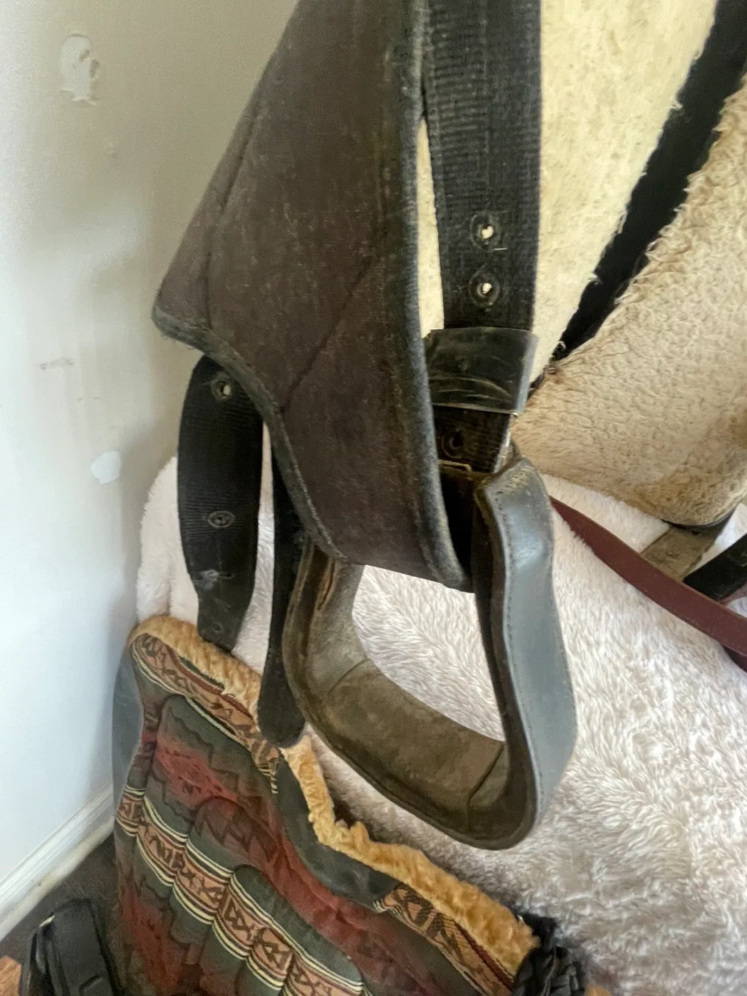 14” King Series Saddle KS 414 image indicator(8)