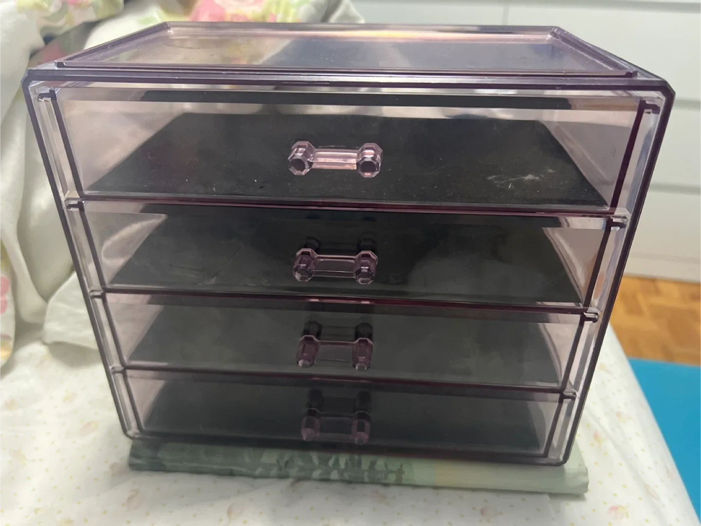 Acrylic Makeup Organizer - 4 Drawers image indicator(3)