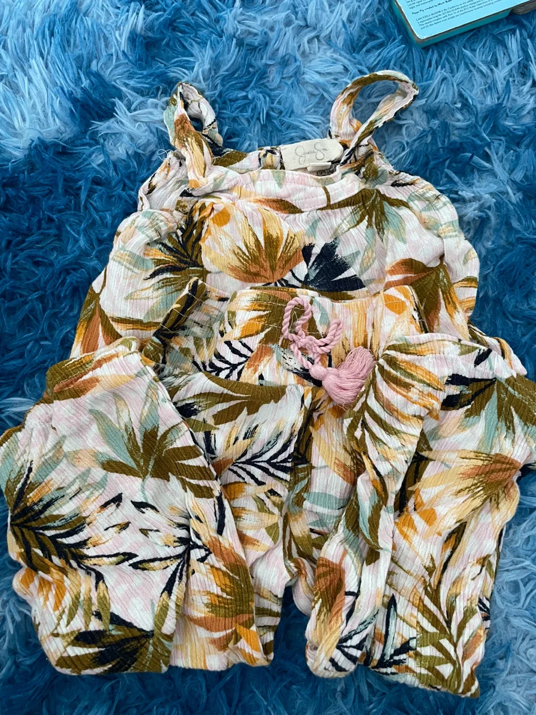 Jessica Simpson Floral top and bottom thumbnail