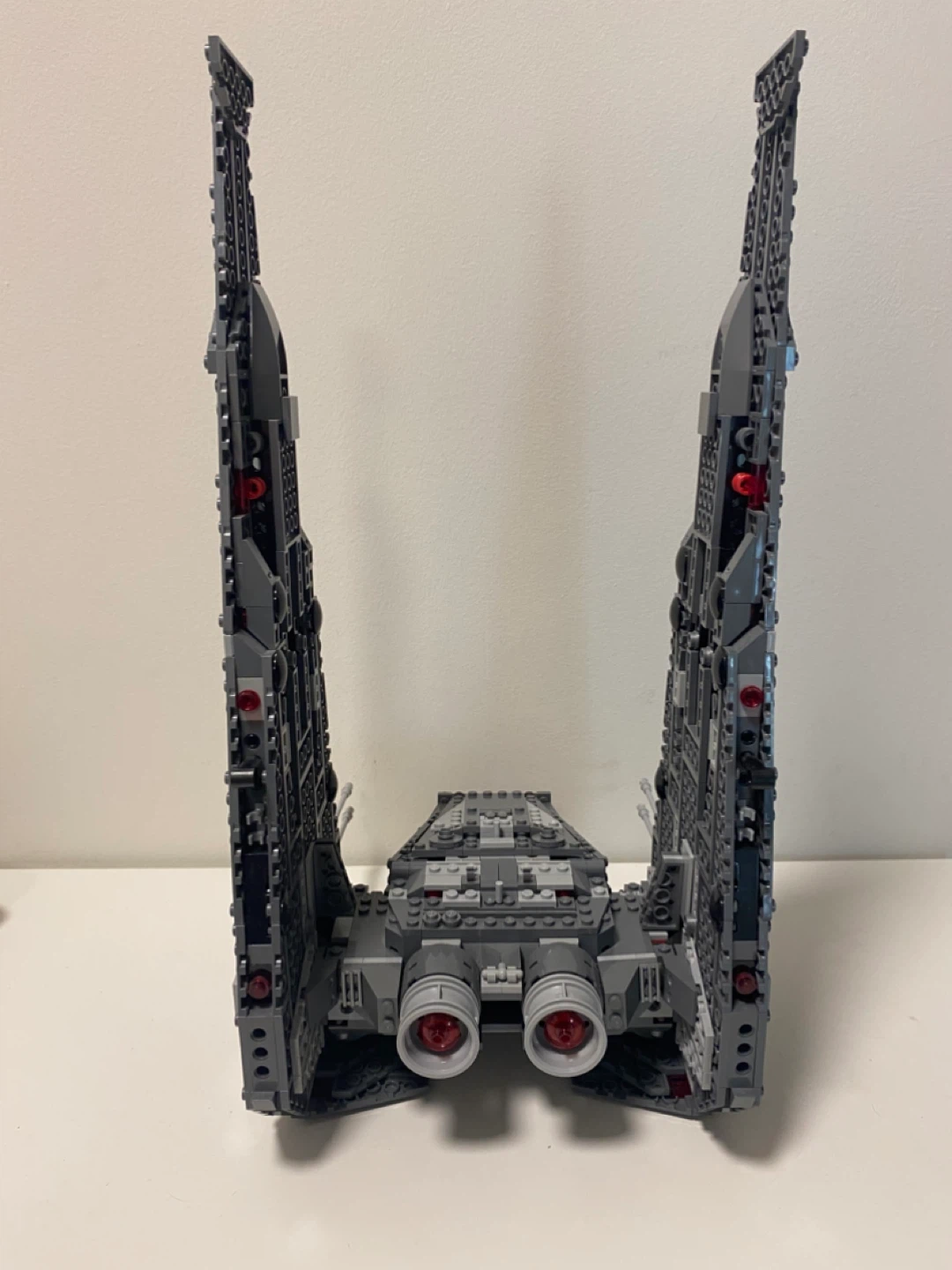 Lego Star Wars Kylo Rens Command Shuttle - 75104 - photo 4