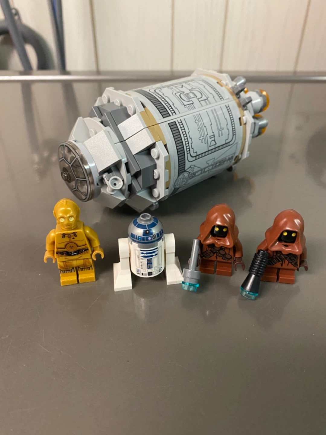 Lego Star Wars Droid Escape Pod - 75136
