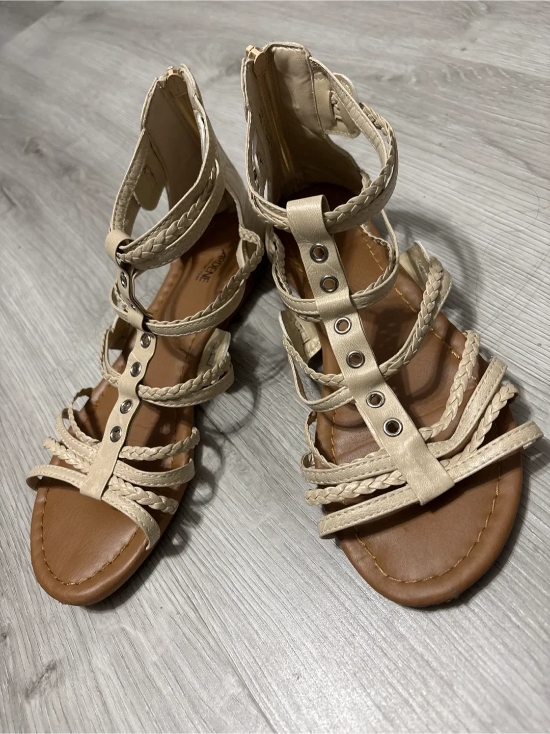 Ardene Gladiator Sandals - Size 7 image indicator(2)