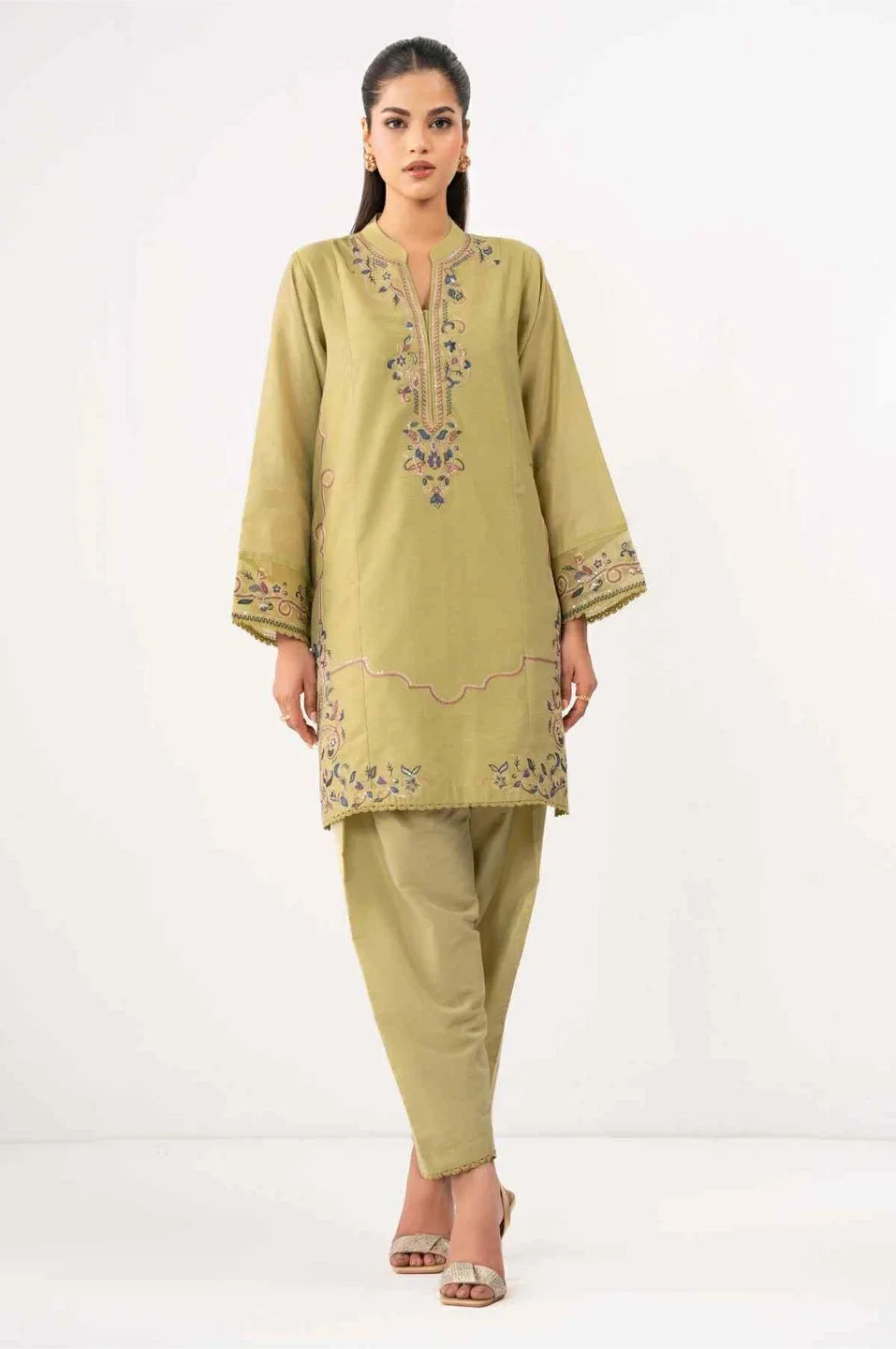 Zeen Kurta Shalwar Suit thumbnail