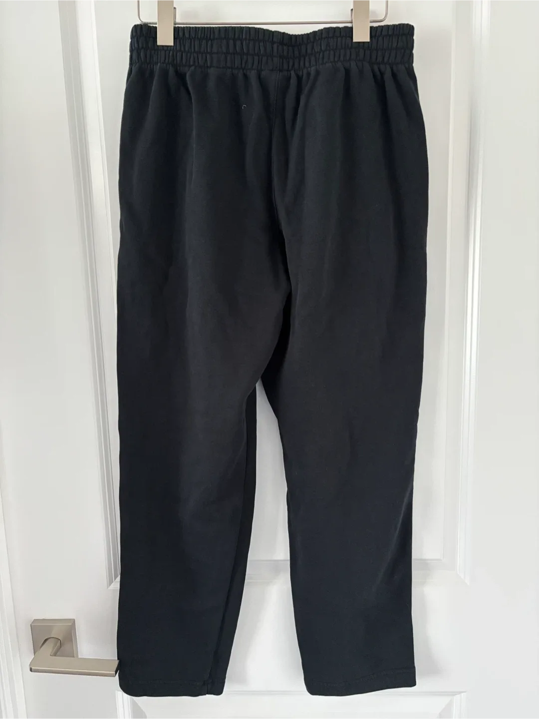 Nike Boy's Black Fleece Sweatpants ~ Size XL image indicator(2)