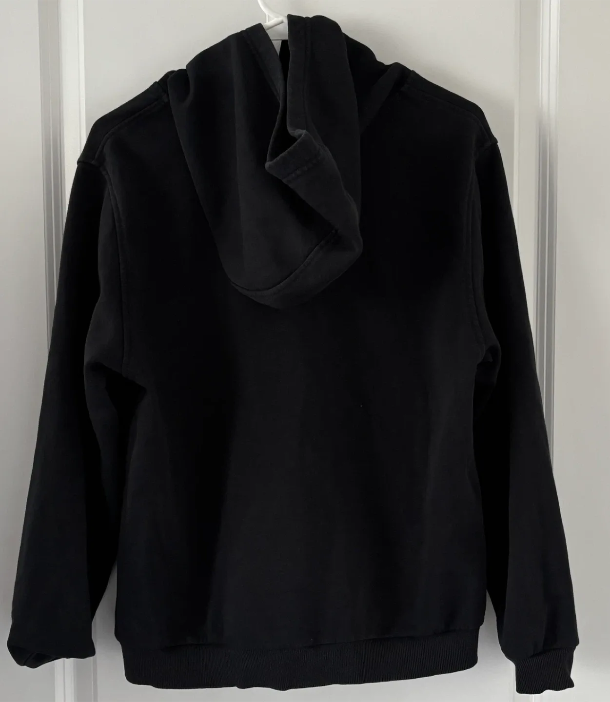 Nike Boy's Black Fleece Hoodie XL image indicator(2)