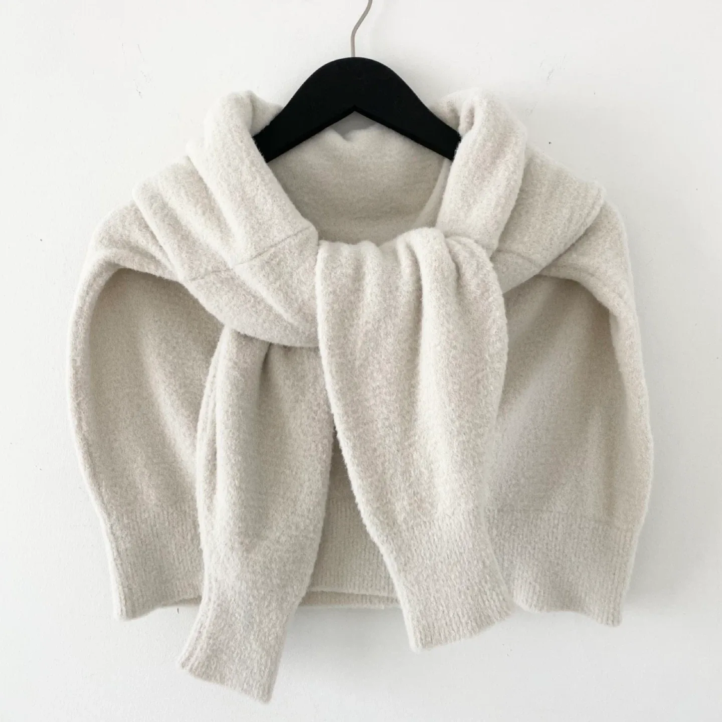 Aritzia Wilfred Free Hush Knit Sweater image indicator(4)
