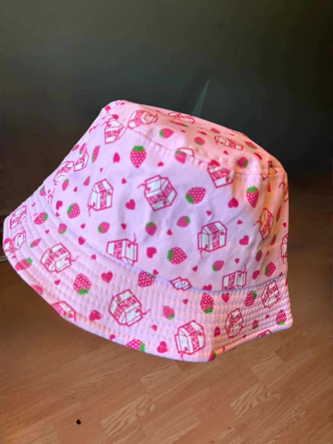 🥕Pink Strawberry Milk Bucket Hat🥕