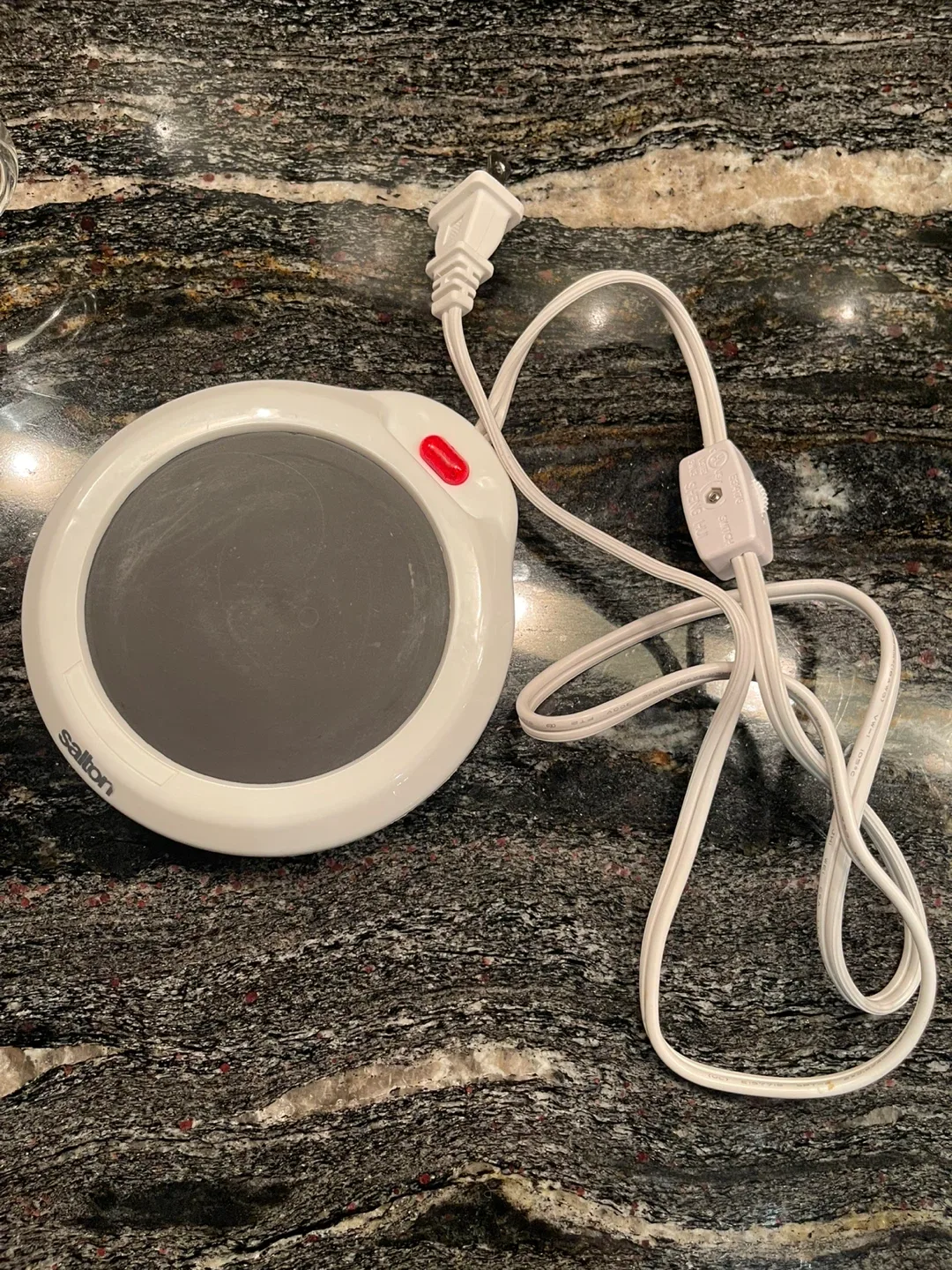 Salton Electric Glass Kettle & Warmer image indicator(4)