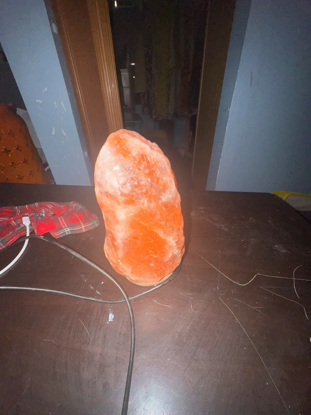 Himalayan Salt Lamp thumbnail