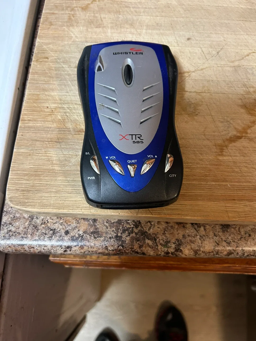 Whistler XTR-585 Radar Detector image indicator(2)