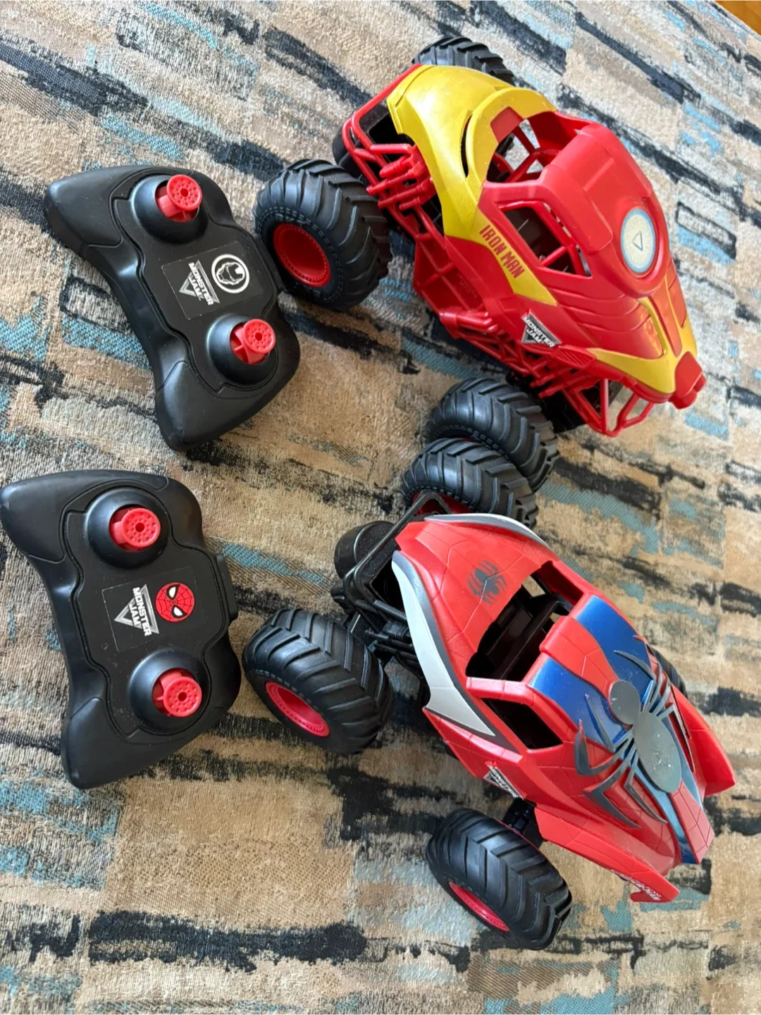 🥕🥕🥕Monster Jam Iron Man & Spider-Man RC Trucks thumbnail