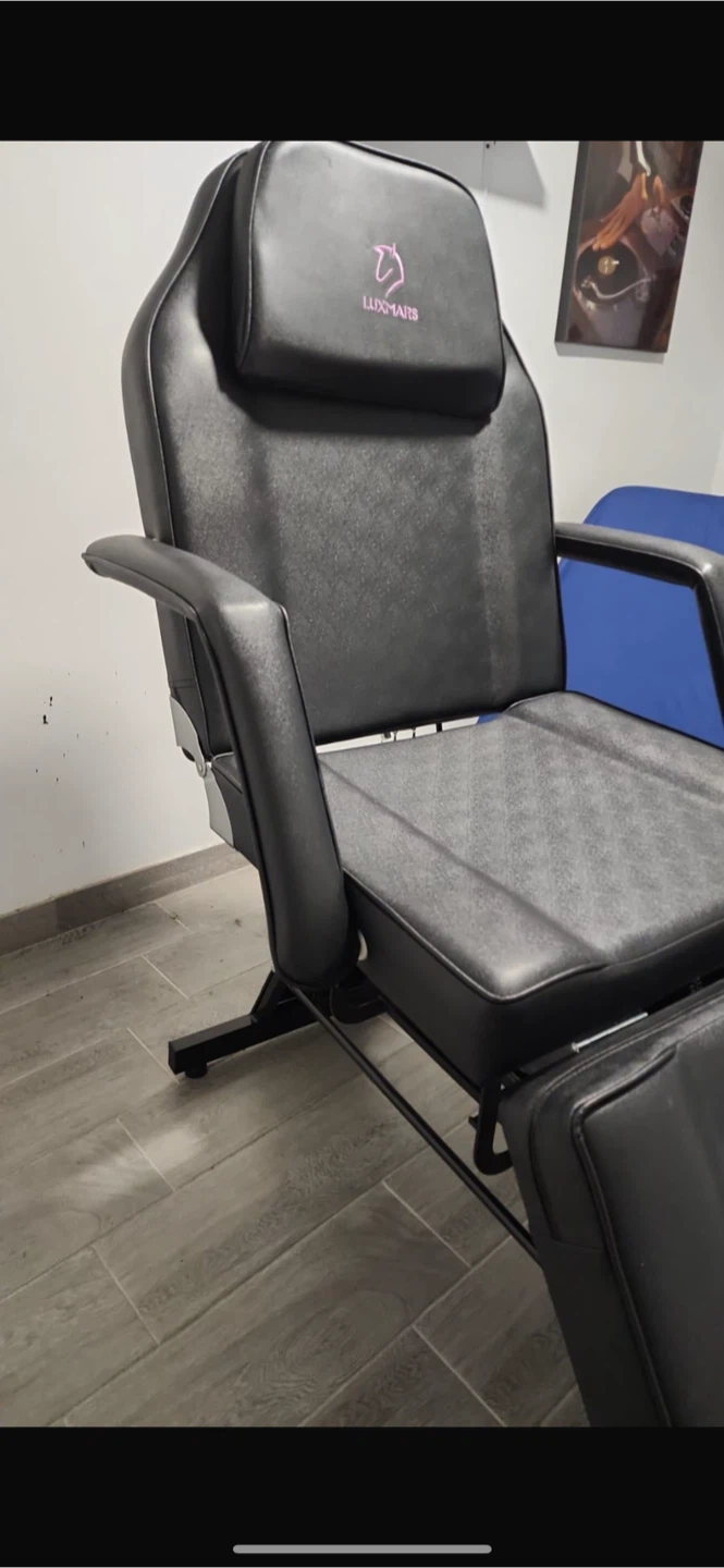 Luxmars Black Adjustable Tatto  Chair - photo 5