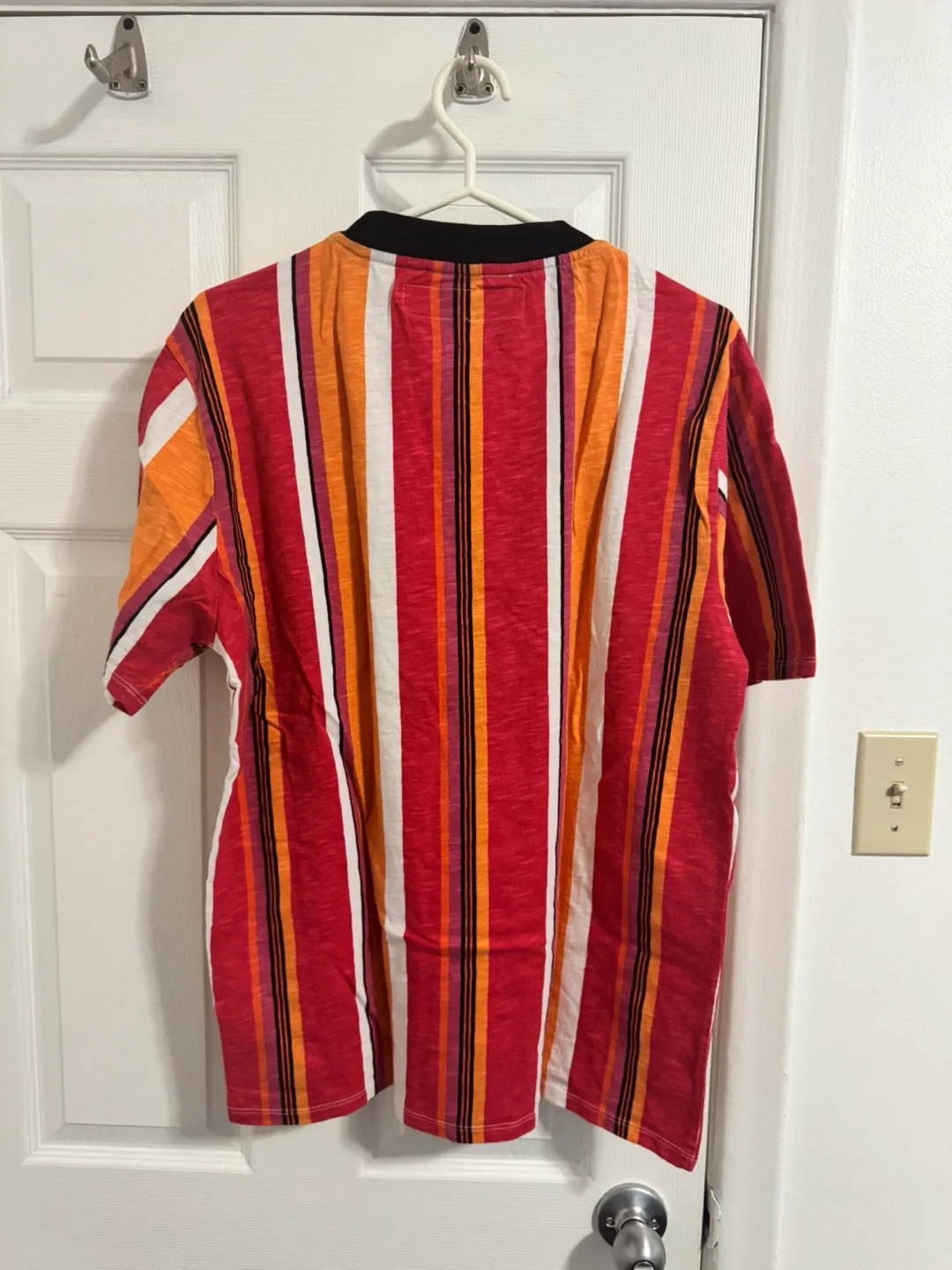 GUESS Originals Striped Tee - Size M image indicator(3)