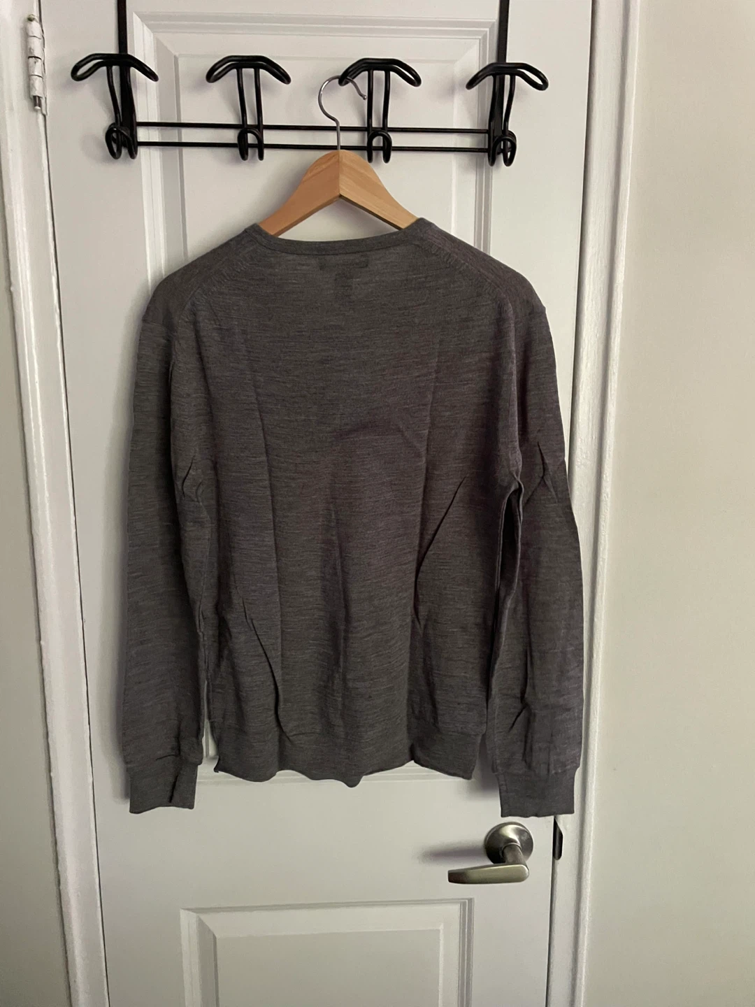 Banana Republic Merino Wool Sweater - Size M - photo 4