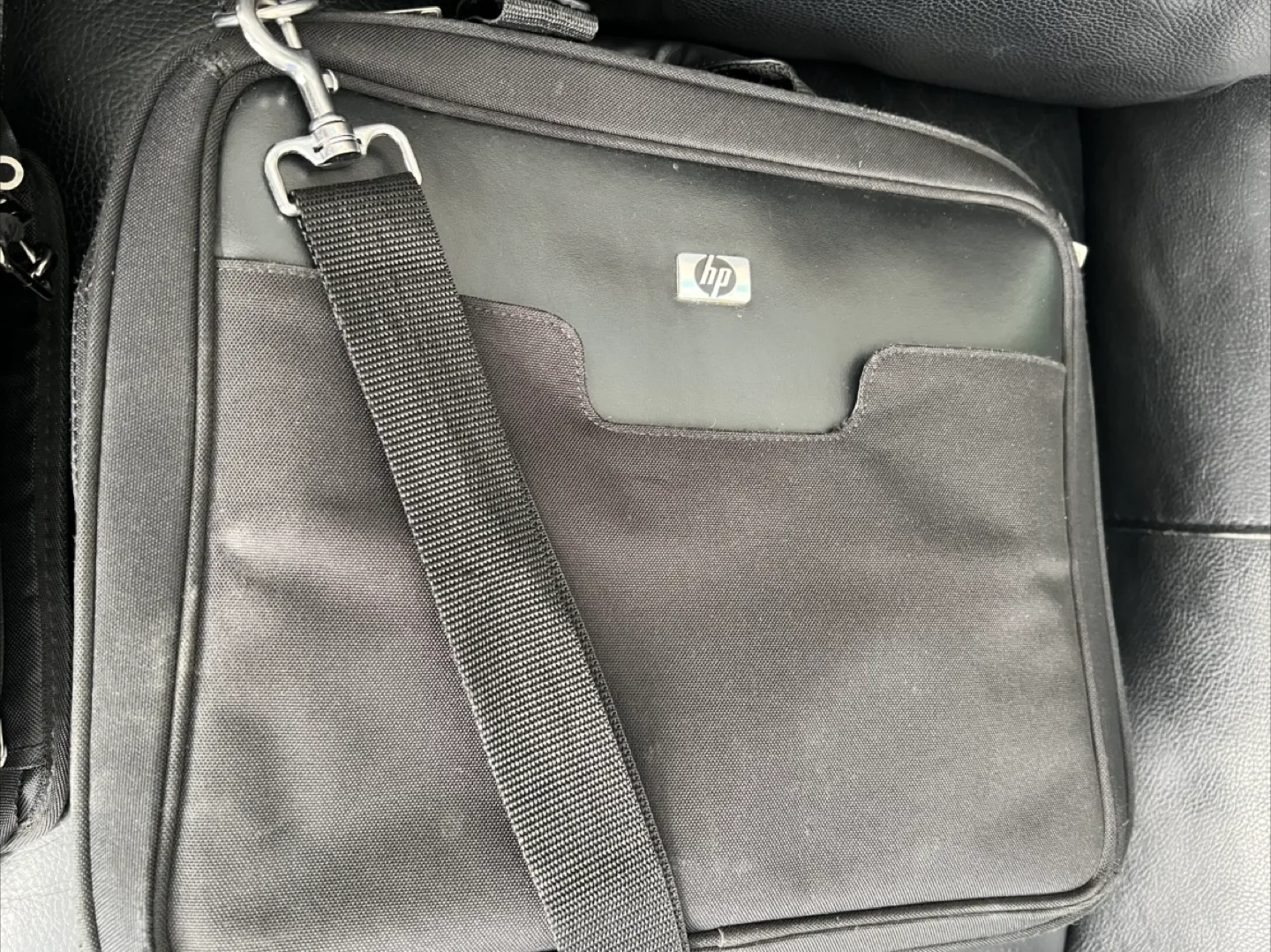 HP Black Laptop Bag thumbnail