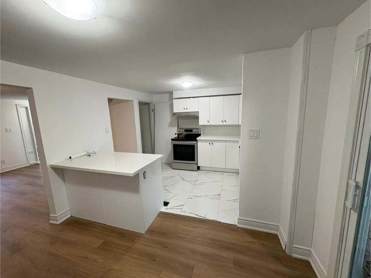 Newly Renovated 3-Bedroom Townhome for Rent- Cambridge image indicator(4)