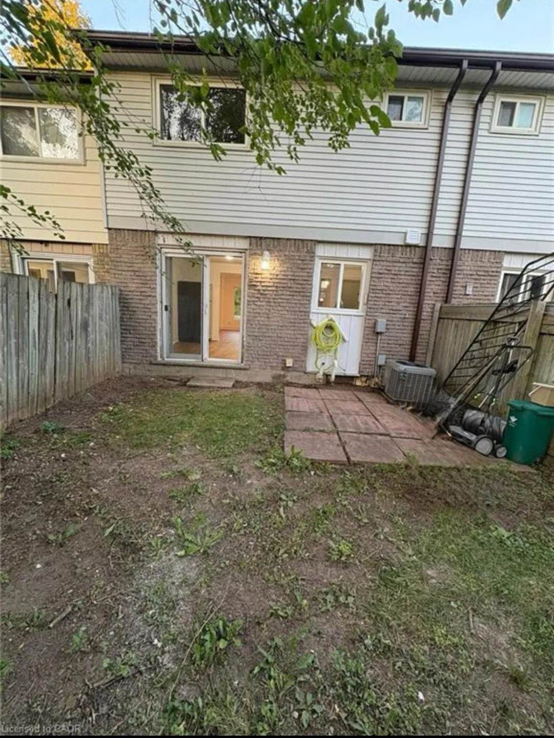 Newly Renovated 3-Bedroom Townhome for Rent- Cambridge image indicator(10)