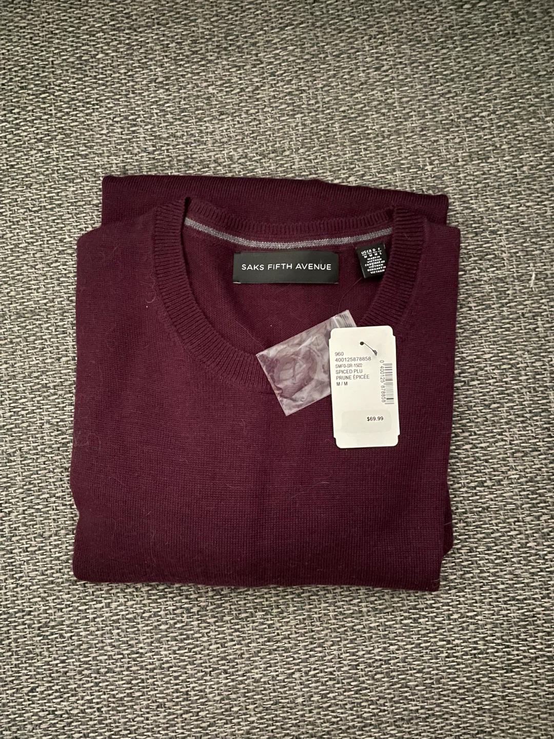 Saks Fifth Avenue Sweater - M