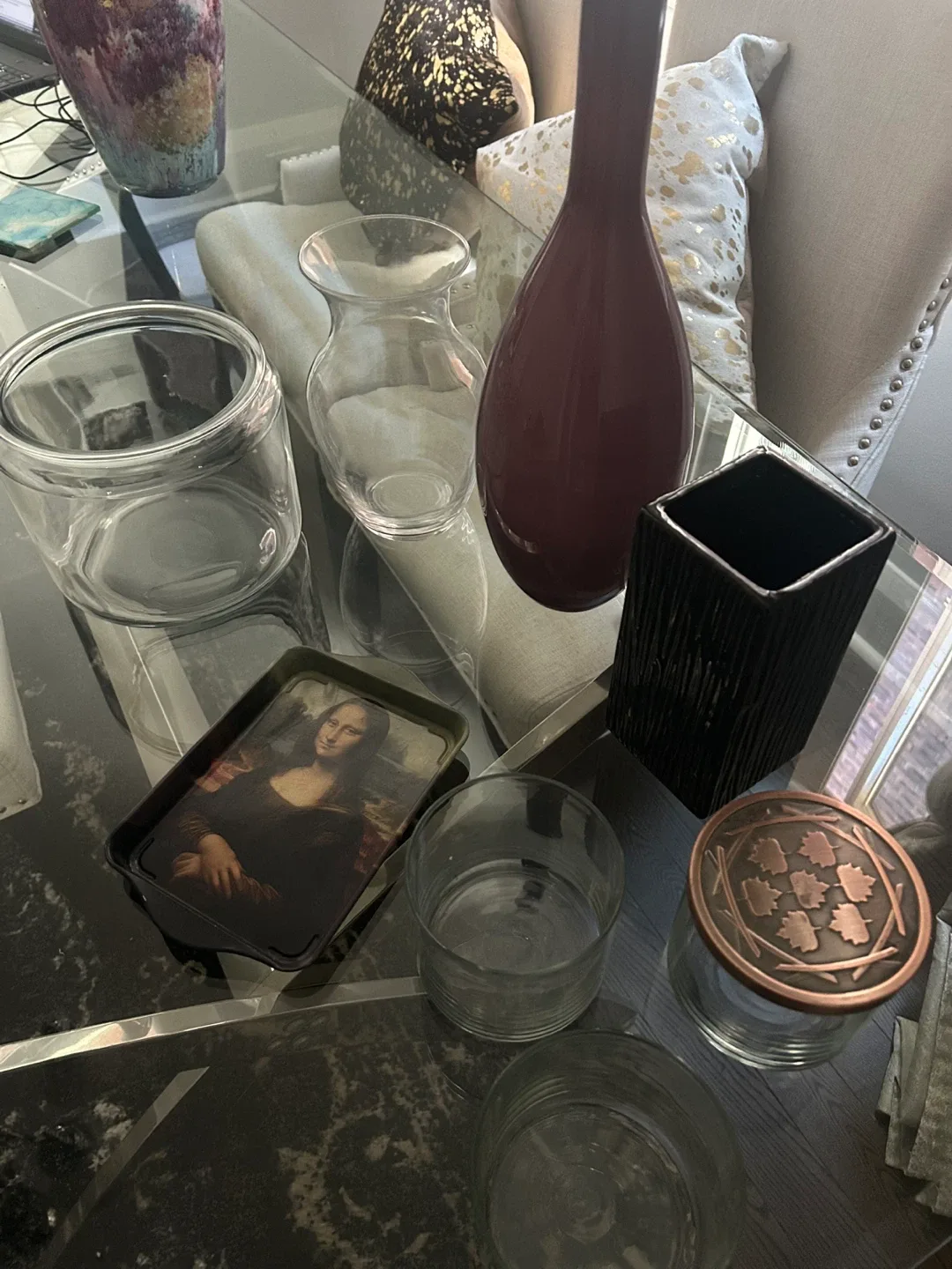 Assorted Vases and Decorative Jars image indicator(7)