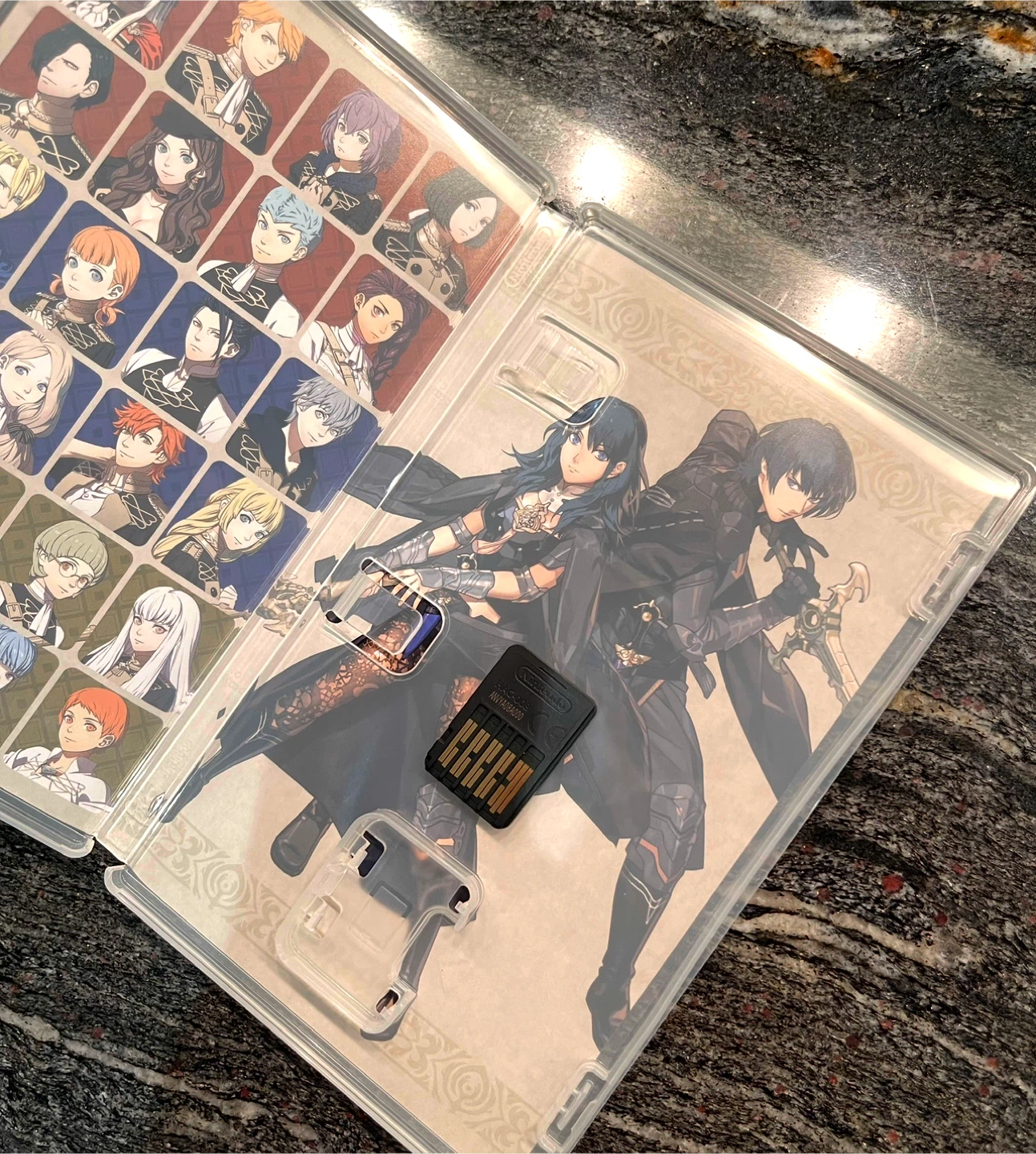Fire Emblem: Three Houses - Nintendo Switch Game - photo 4