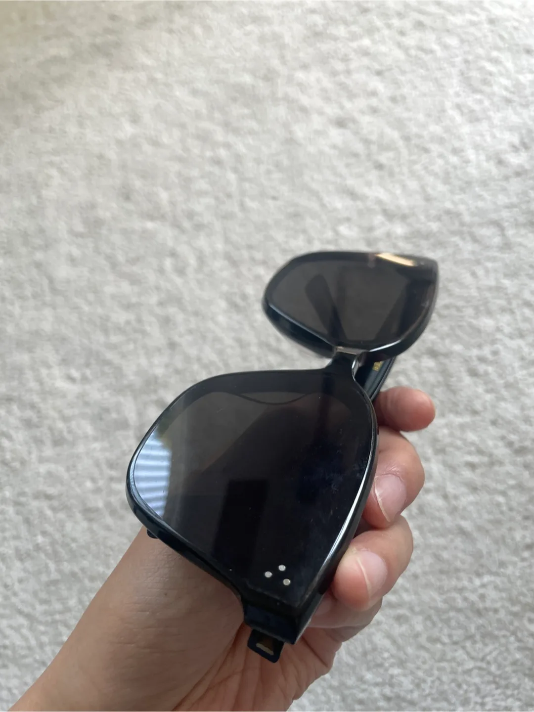 Gentle Monster Black Sunglasses image indicator(9)