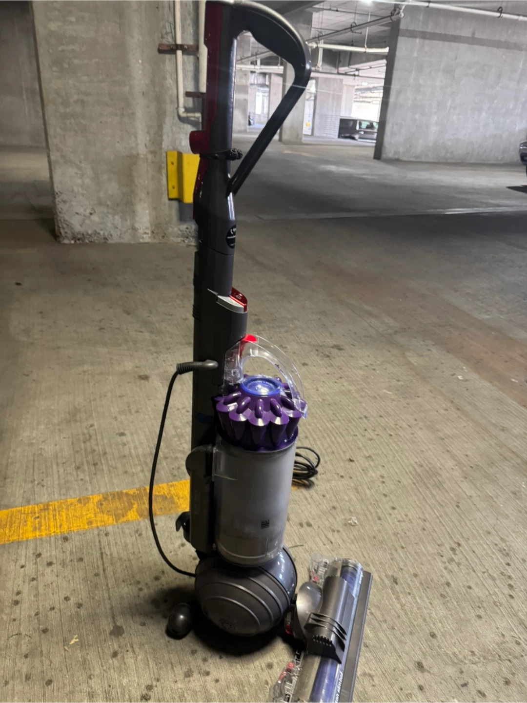Dyson Slim Ball Vacuum - photo 2