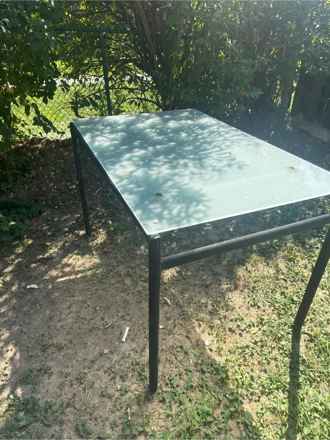 Glass Top Dining Table image indicator(2)