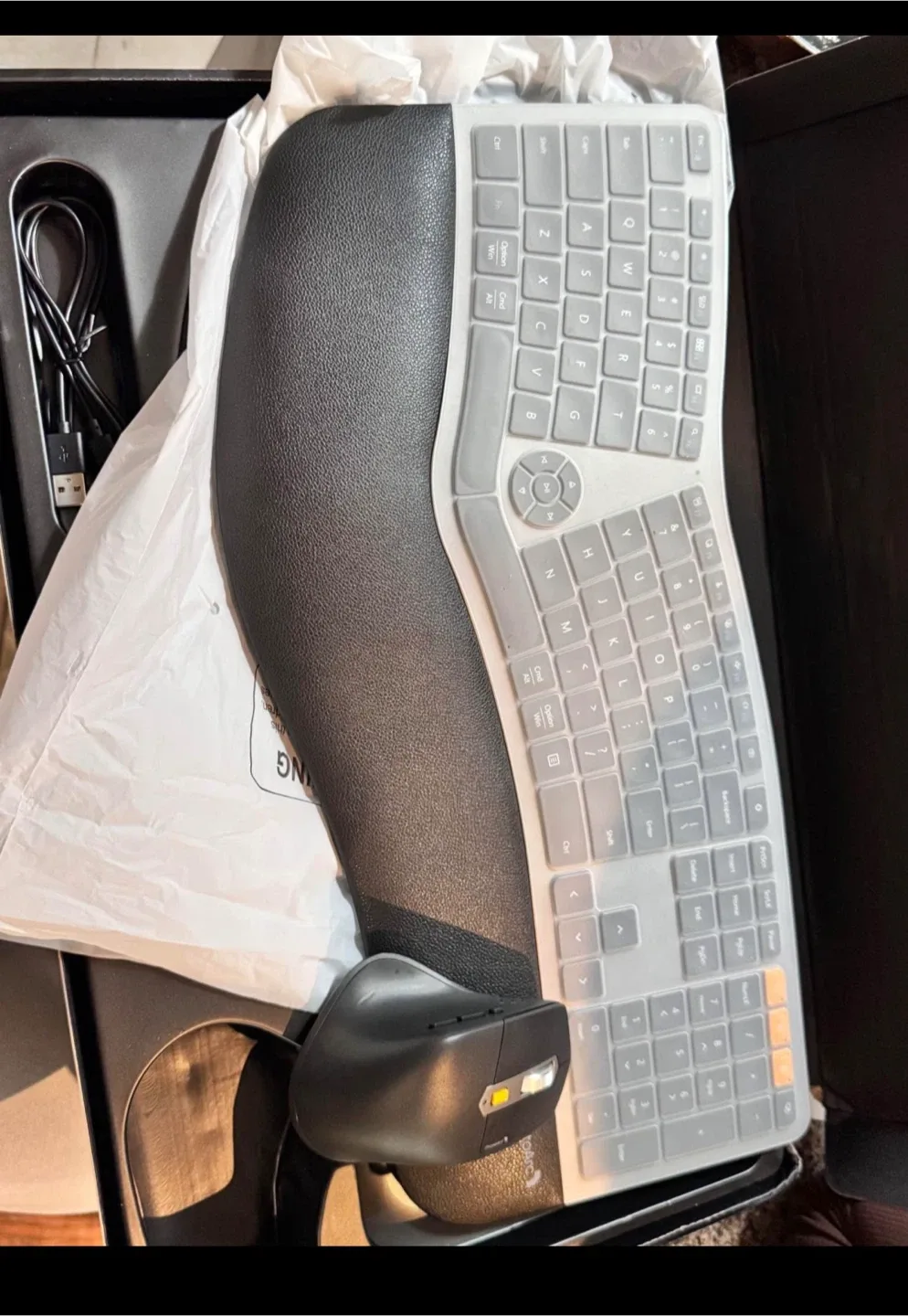 ProtoArc Ergonomic Wireless Keyboard Mouse Combo thumbnail