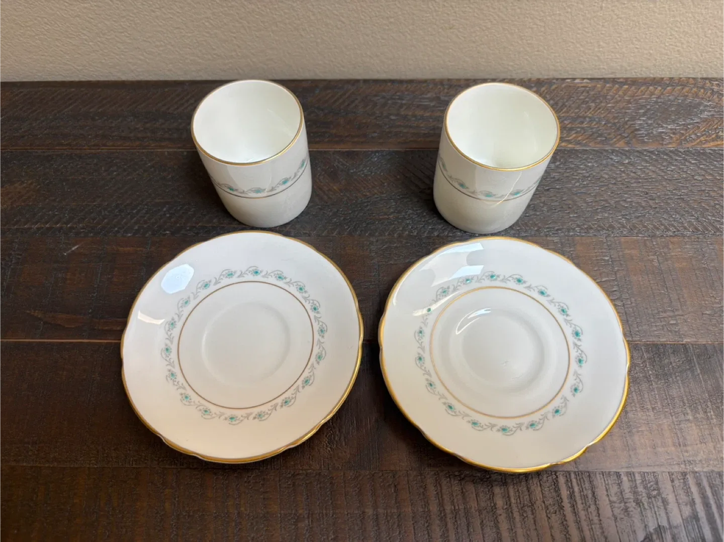 Coalport small Cup and Saucer Set image indicator(2)