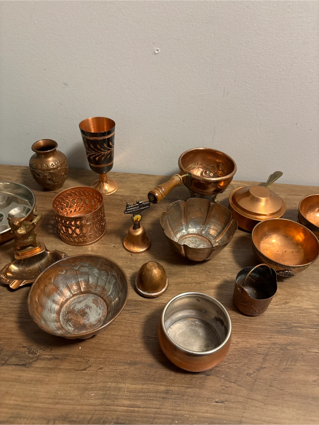 Vintage Copper Decorative Bowls and Items - photo 5