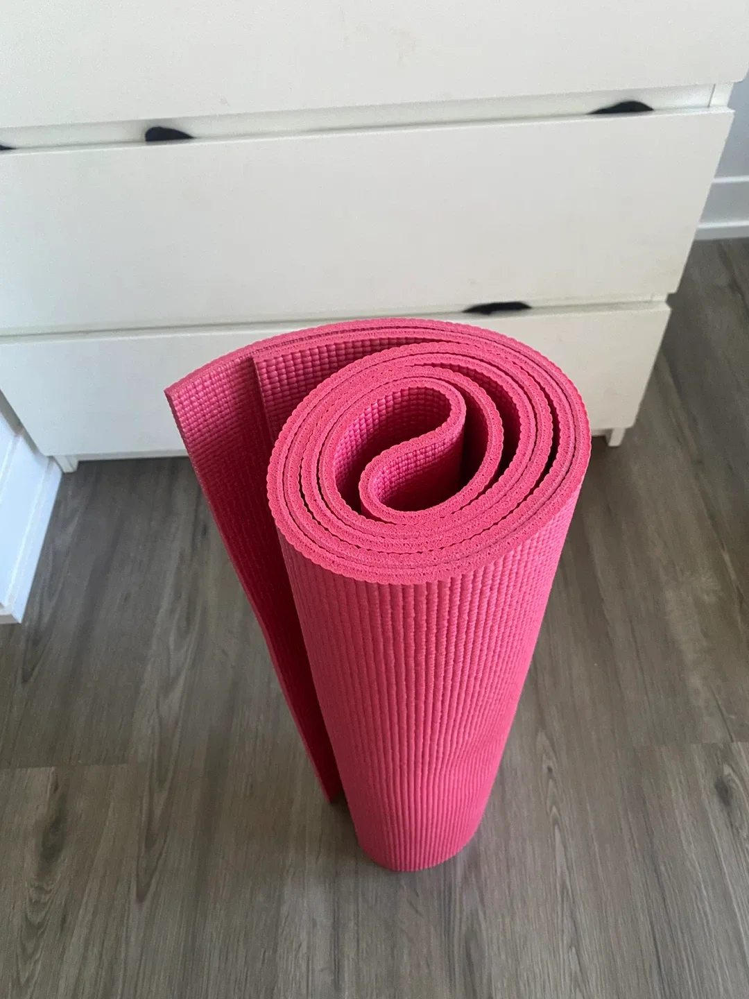 Red Yoga Mat - 5mm thumbnail
