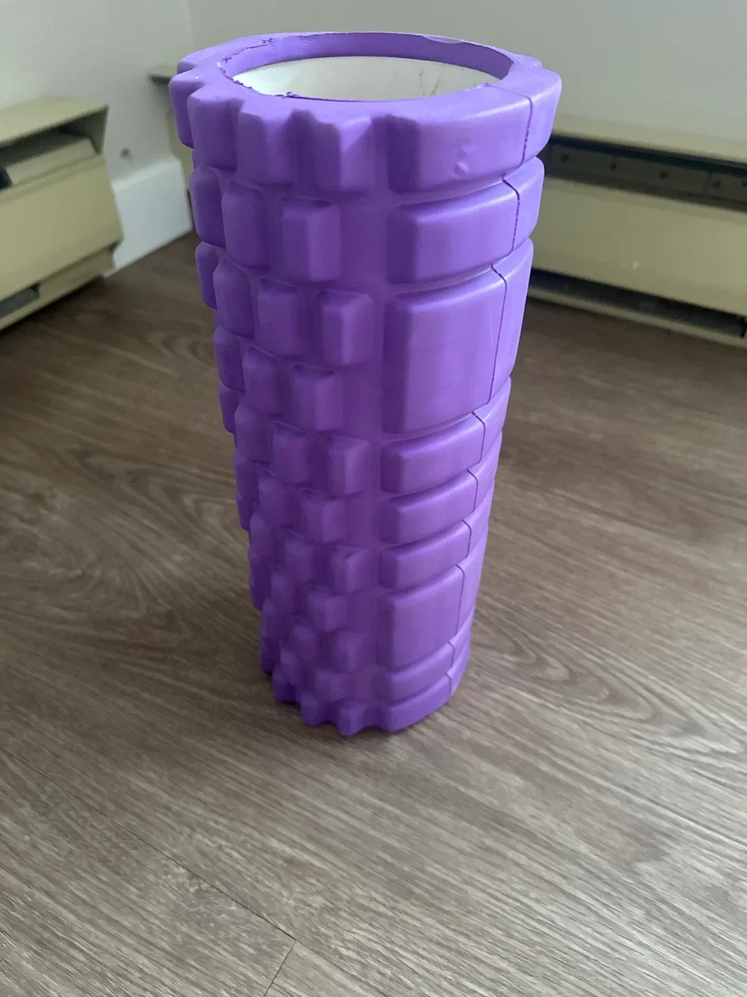 🥕🥕🥕Thrifty picks Purple Foam Roller thumbnail