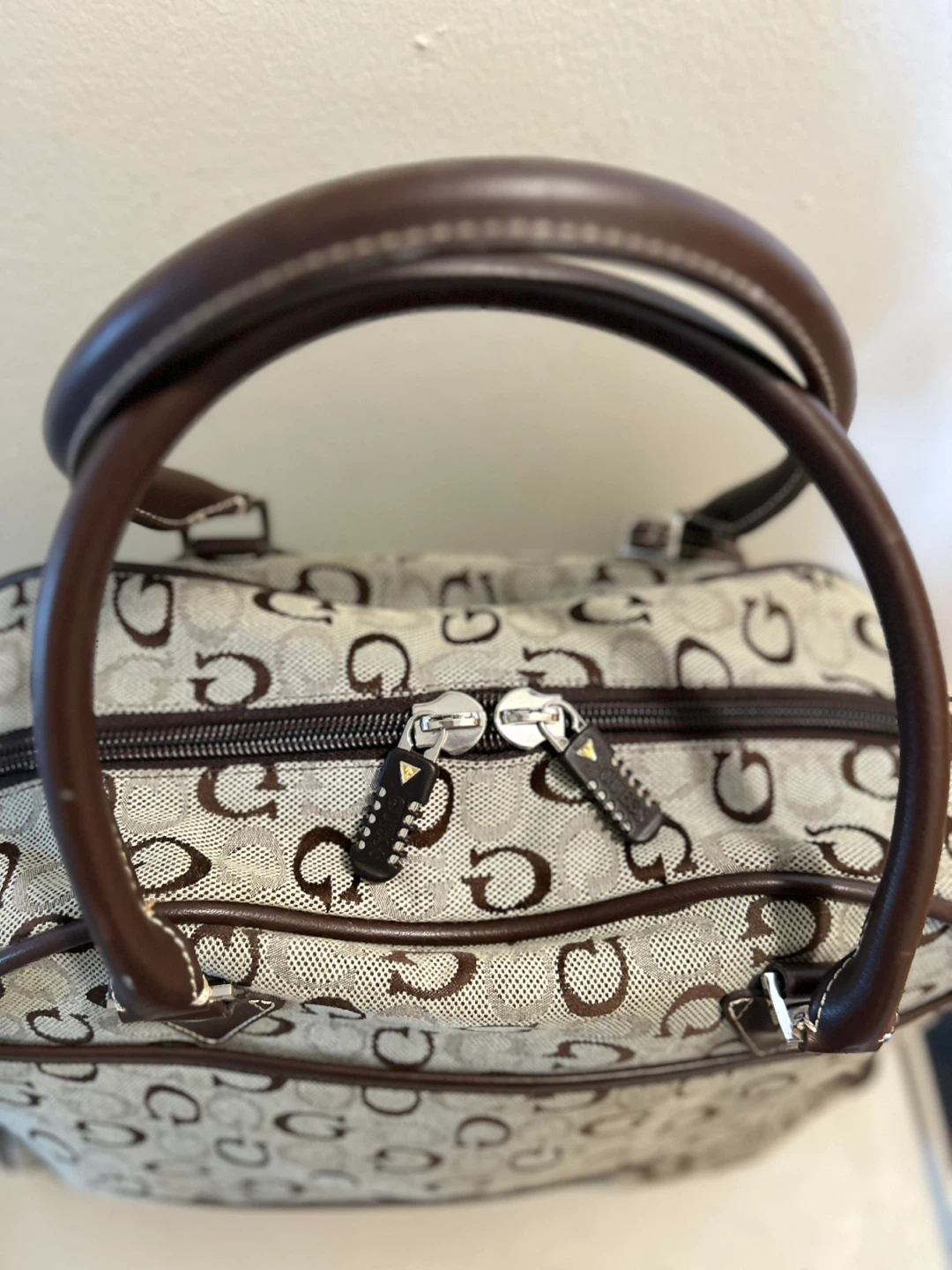 Guess Duffle Bag - photo 3