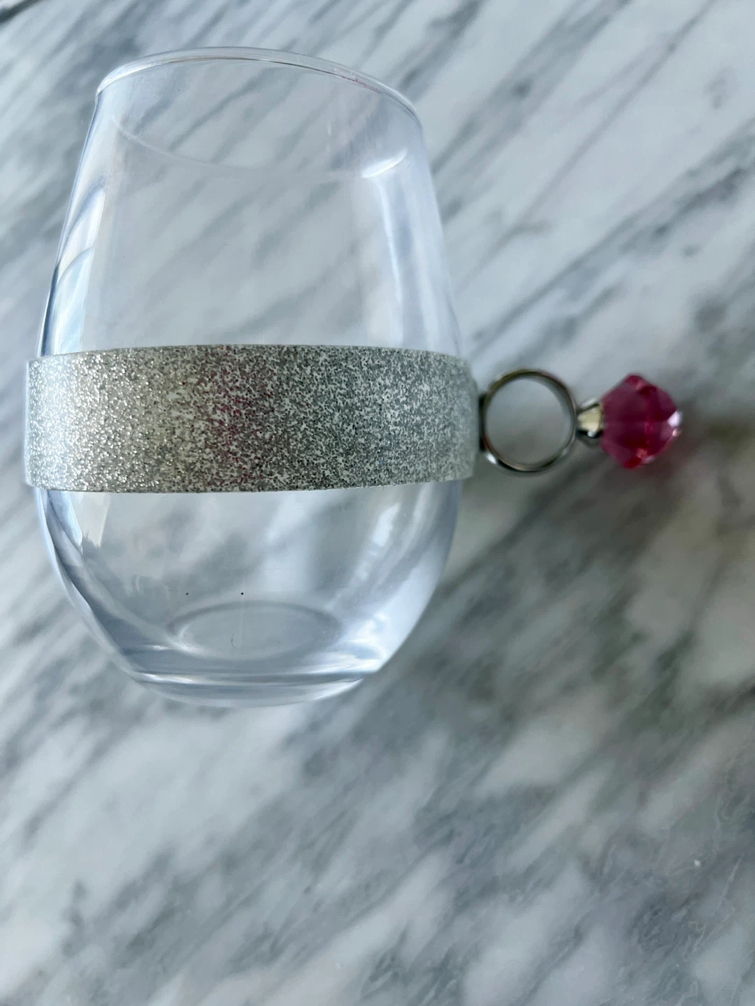 Stemless Wine Glass with Pink Ring Holder