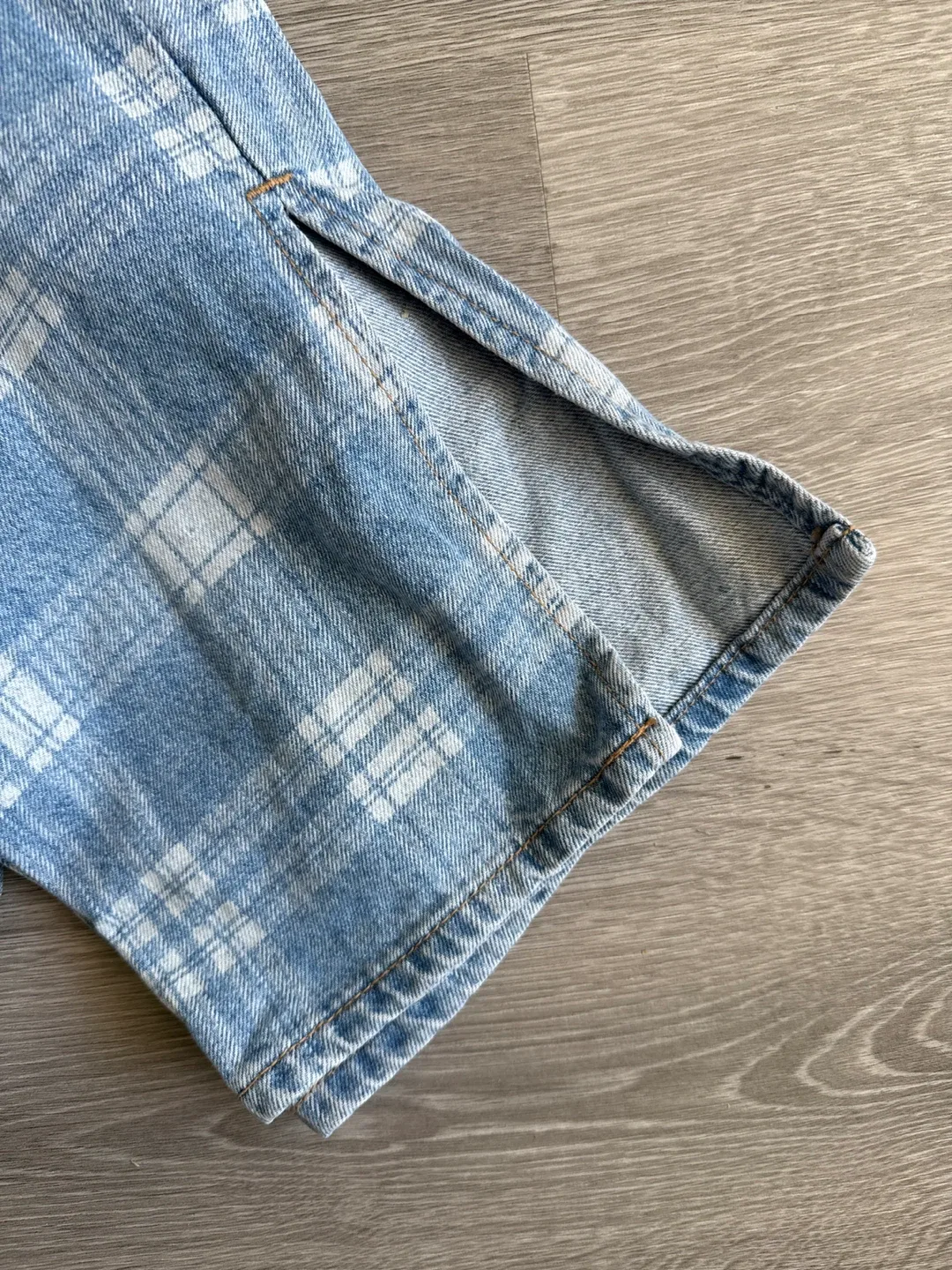 High waisted plaid Jeans image indicator(3)