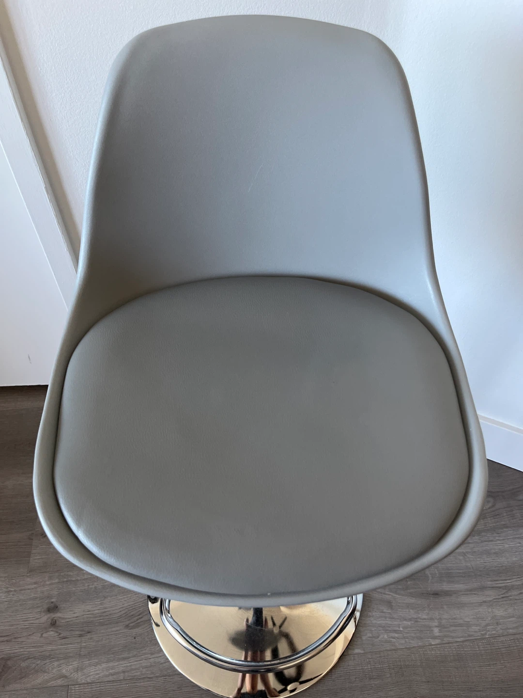 Grey barstool - photo 2
